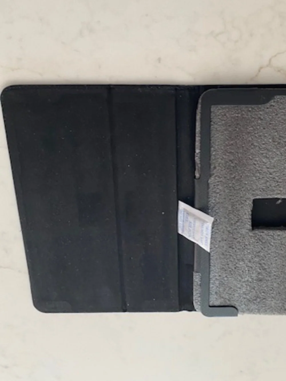Pro Case Model T560-836 Black, 9 to 10 inch Tablets